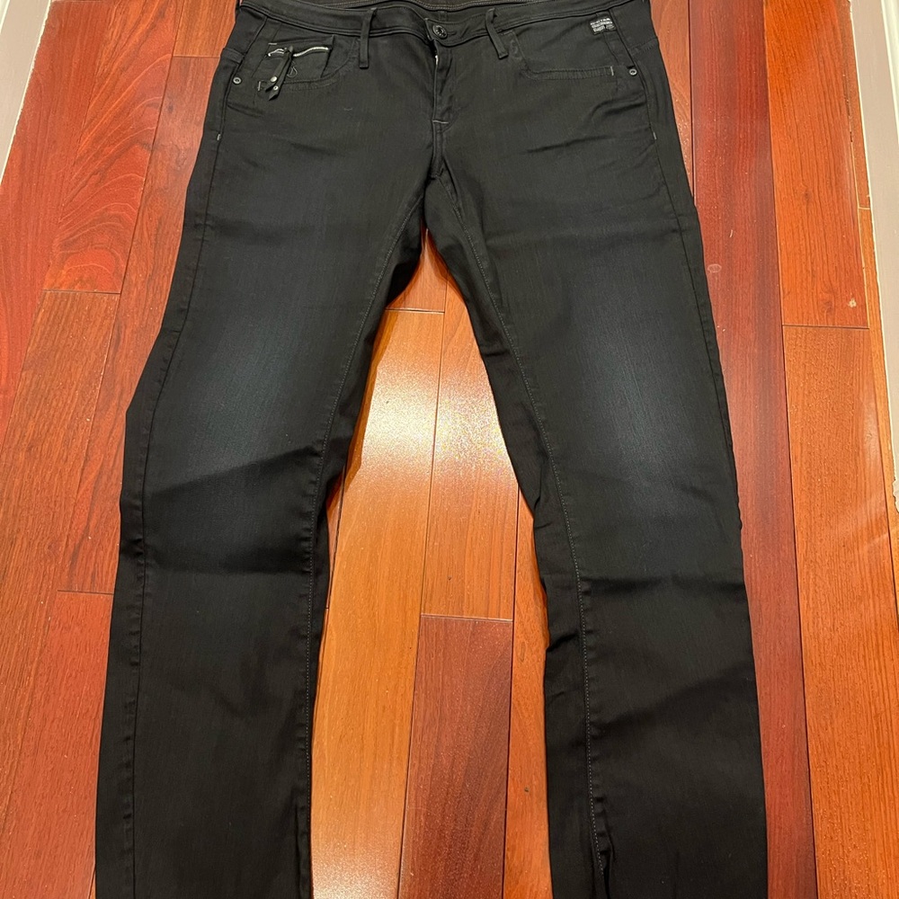 G-Star women’s ocean Black Skinny Jeans Sleek and Modern with zipper pockets